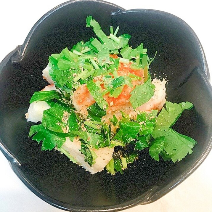コンビニビッグカニカマと みつ葉の簡単おつまみ レシピ 作り方 By だだちゃまめごはん 楽天レシピ コンビニビッグカニカマと みつ葉の簡単おつまみ レシピ 作り方 By だだちゃまめごはん 楽天レシピ
